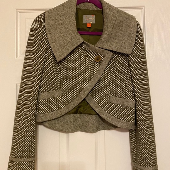 hinge Jackets & Blazers - Hunter green bolero style jacket by Hinge